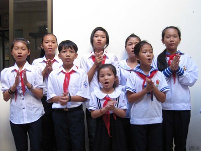 Những em bé Trường Sa Những em bé Trường Sa