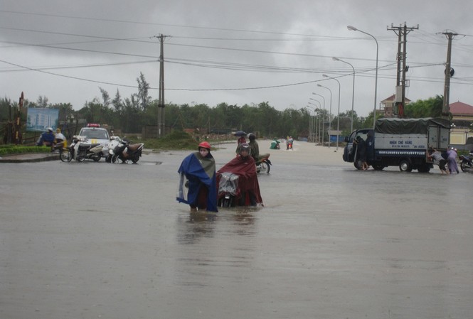 Hà Tĩnh: Lũ quét, 3 người chết Hà Tĩnh: Lũ quét, 3 người chết