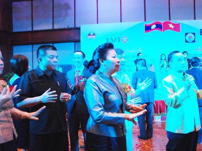 Kin khẩu Xamaki... Kin khẩu Xamaki...