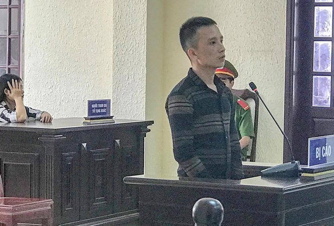 Mua bán 1.600 viên ma túy bị phạt tù 20 năm Bị cáo Võ Văn Thắng tại phiên tòa