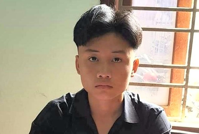 Diễn biến mới vụ thiếu niên 16 tuổi đâm chết người vì bị nhắc vượt đèn đỏ Đối tượng Lê Văn Hoài.