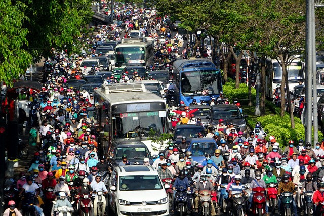 Mỗi năm, dân số TPHCM tăng thêm gần bằng một quận Mỗi năm, dân số TPHCM tăng thêm gần bằng một quận