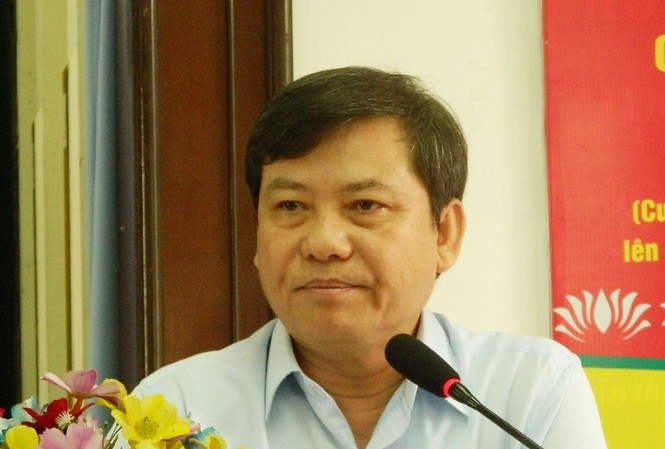Viện trưởng KSND Tối cao Lê Minh Trí: 'Không thể đụng cái là khởi tố, bắt giam' Đại biểu Lê Minh Trí, Viện trưởng Viện KSND Tối cao trả lời các cử tri