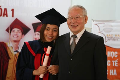 Ra trường là có việc làm, cả phụ huynh và học sinh đều tin cậy Ra trường là có việc làm, cả phụ huynh và học sinh đều tin cậy