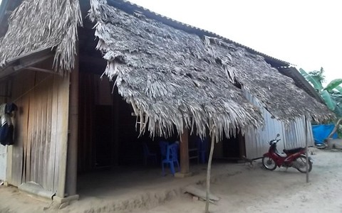 Xin đi nhờ xe, nữ sinh suýt bị hiếp dâm Ngôi nhà của gia đình em Tr.