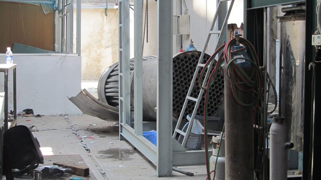 Xưởng nước đá đột ngột phát nổ, một người chết Xưởng nước đá đột ngột phát nổ, một người chết