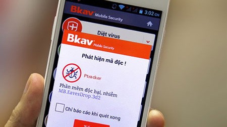Điện thoại của bạn đã có phần mềm chống nghe lén? Người dùng có thể quét và xóa bỏ phần mềm gián điệp Ptracker đang theo dõi hơn 14.000 số điện thoại.