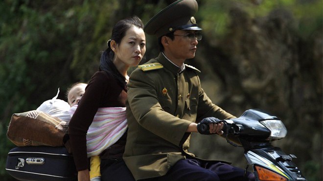 Phụ nữ Triều Tiên đổ xô săn lùng dụng cụ thử thai Phụ nữ Triều Tiên ngày càng muốn kiểm soát kế hoạch hóa gia đình. Ảnh: Boston.