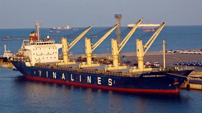 Vinalines sẽ có thêm 2.000 tỷ đồng để tái cơ cấu nợ Đội tàu Vinalines đang xoay xở với nợ nần Ảnh: Vinalines
