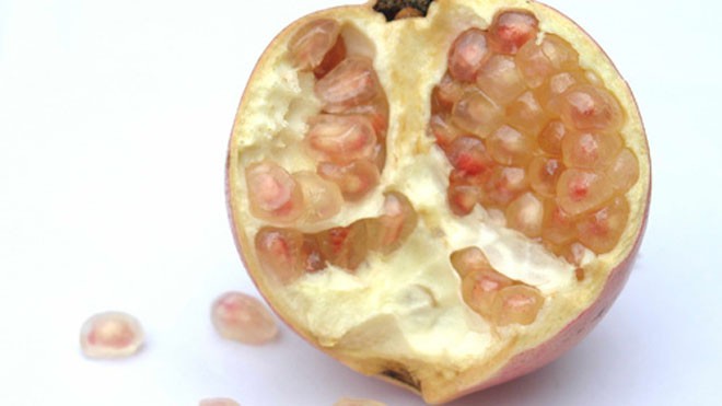 Ăn uống bảo vệ phổi Lựu - Ảnh: Hạ Huy
