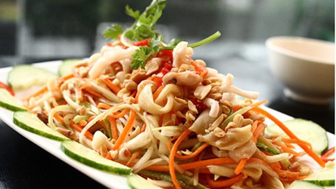 Những thực phẩm khi ăn không nên hâm nóng lại Bạn chỉ nên ăn nấm ngay sau khi nấm tươi được chế biến (Ảnh minh họa: Internet).