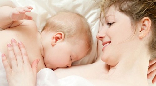 7 lợi ích của việc cho con bú đối với cơ thể mẹ Ảnh minh họa