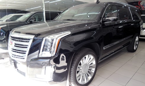 'Khủng long chúa' Escalade Platinum gần 6 tỷ đồng ở Việt Nam Mẫu xe Cadillac Escalade Platinum đời mới ở Việt Nam.