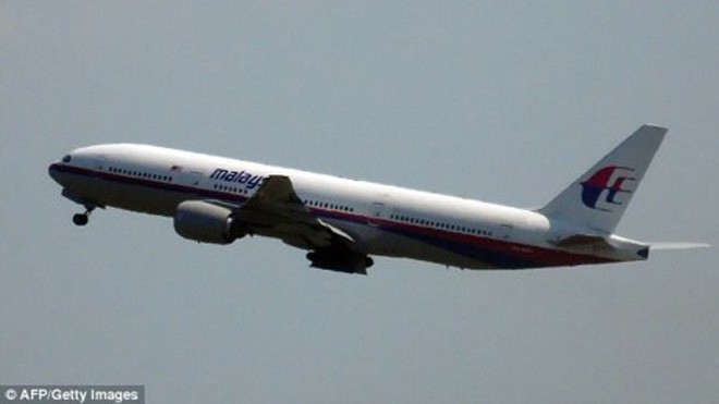 Kết luận mới vụ MH370: Phi công 'nổi loạn’ cố ý rơi máy bay Máy bay MH370 của hãng hàng không Malaysia Airlines biến mất vào tháng 3-2014 với 239 người trên khoang. Ảnh: DailyMail