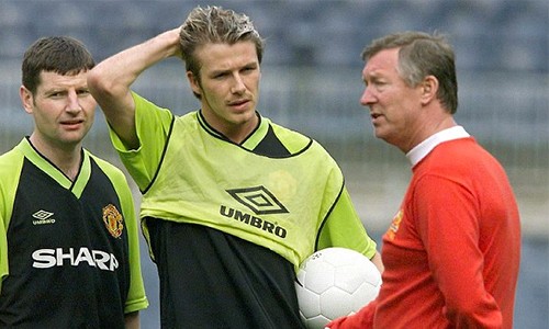 Beckham nói M.U suy yếu là 'điều không thể tránh khỏi' Beckham nhìn thấy trước sự đi xuống của Man Utd sau khi Ferguson và những nhân vật kiệt xuất khác của CLB ra đi. Ảnh: AFP.