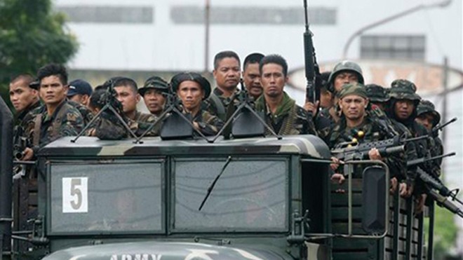 Philippines diệt hơn 40 phiến quân Hồi giáo liên quan đến IS Binh sĩ quân đội Philippines. Ảnh: Philstars.