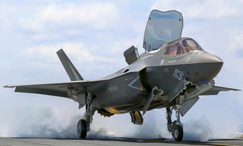 Tiêm kích F-35B có thể tham gia diệt IS năm 2018 Tiêm kích F-35B của thủy quân lục chiến Mỹ. Ảnh: MarineTimes