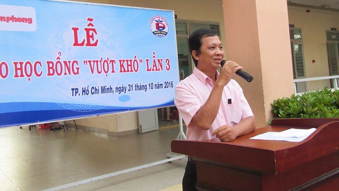 Báo Tiền Phong trao 20 suất học bổng 'Vượt khó' Ông Phạm Huy Thịnh- Chủ tịch Công Đoàn Ban đại diện báo Tiền Phong tại phía Nam phát biểu tại Lễ trao học bổng “Vượt khó”