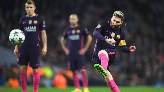 Messi vượt Ronaldo giành Quả bóng Vàng 2016? Messi đang có phong độ tốt ở nửa sau năm 2016. Ảnh: Reuters