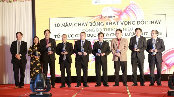 Ra mắt Tổ chức Giáo dục FPT Ra mắt Tổ chức Giáo dục FPT