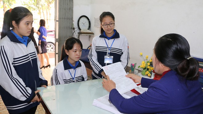 Thí sinh chọn môn thi Khoa học Xã hội cao gấp đôi năm trước Học sinh đăng ký dự thi Kỳ thi THPT Quốc gia 2017