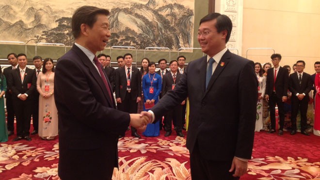 Tuổi trẻ có trách nhiệm vun đắp tình hữu nghị tốt đẹp giữa hai nước Đồng chí Lý Nguyên Triều, Ủy viên Bộ Chính trị Đảng cộng sản Trung Quốc, Phó Chủ tịch nước Trung Quốc và đồng chí Lê Quốc Phong, Ủy viên dự khuyết BCH Trung ương Đảng Cộng sản Việt Nam, Bí thư thứ Nhất TƯ Đoàn TNCS Hồ Chí Minh.