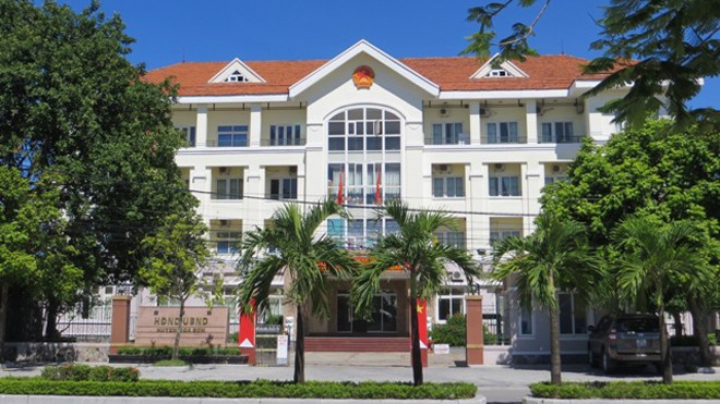 Chủ tịch huyện tử vong do ngã trong nhà tắm Trụ sở UBND huyện Nga Sơn, nơi ông Cam làm việc