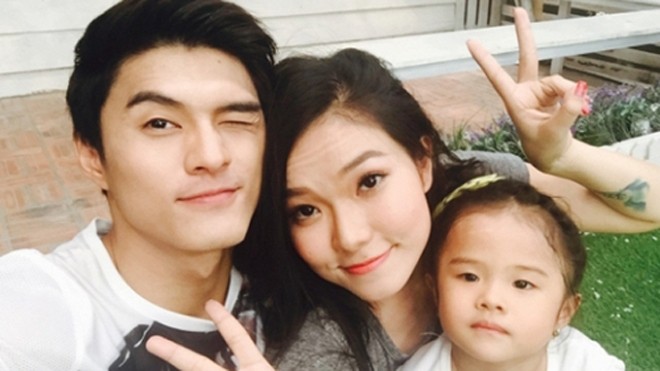 Lâm Vinh Hải: 'Tôi để lại hết tài sản cho vợ sau ly hôn' Vinh Hải và vợ cũ không có tranh chấp về tài sản sau ly hôn. Anh đang sống ở nhà mẹ ruột.