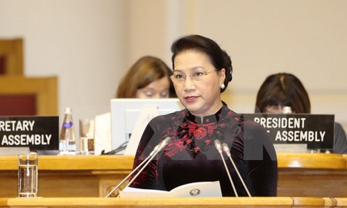 Chủ tịch Quốc hội thăm chính thức Cộng hòa Kazakhstan Chủ tịch Quốc hội Nguyễn Thị Kim Ngân. (Ảnh: Trọng Đức/TTXVN)