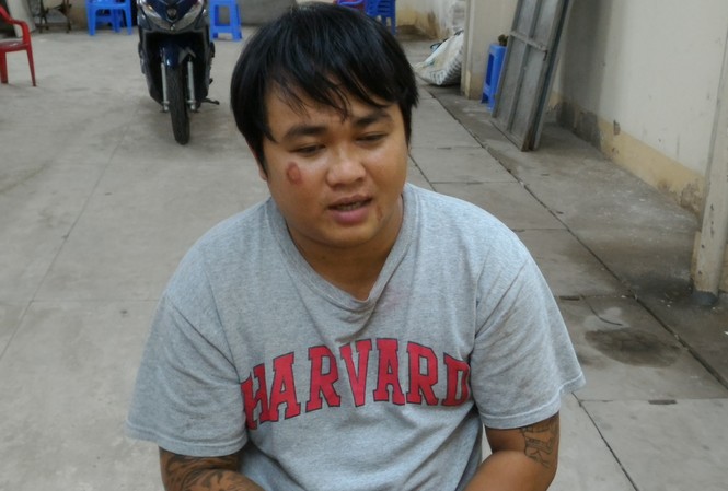 Hai thanh niên rủ nhau đi cướp lấy tiền tiêu xài Hai thanh niên rủ nhau đi cướp lấy tiền tiêu xài