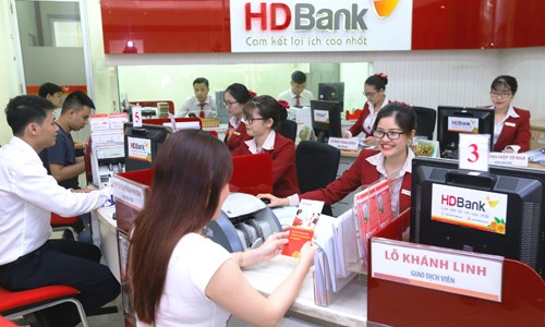 Gửi tiết kiệm, thêm lãi suất, tối đa lên đến 7,6%/năm Gửi tiết kiệm, thêm lãi suất, tối đa lên đến 7,6%/năm