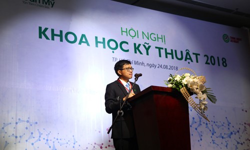 Tập đoàn Y khoa Hoàn Mỹ tổ chức Hội nghị Khoa học lần 3 Ông Huỳnh Lê Đức - Tổng Giám Đốc Tập đoàn Y khoa Hoàn Mỹ phát biểu khai mạc