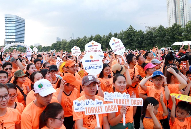Vietbank đồng hành cùng chương trình đi bộ từ thiện Turkey Dash 2018 Vietbank đồng hành cùng chương trình đi bộ từ thiện Turkey Dash 2018