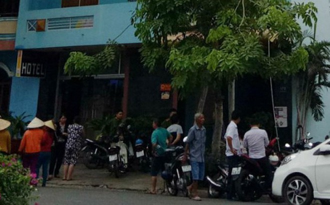 Trung úy công an chết trong tư thế treo cổ tại nhà riêng Trung úy công an chết trong tư thế treo cổ tại nhà riêng