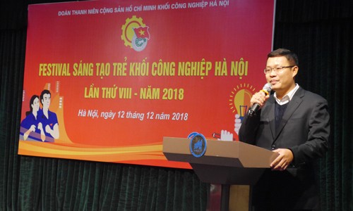 Festival sáng tạo trẻ khối công nghiệp Hà Nội lần thứ VIII năm 2018 Đồng chí Đặng Quang Hải – Bí thư Đoàn Khối Công nghiệp Hà Nội
phát biểu khai mạc Festival
