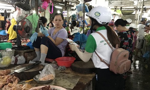 Khánh Hòa đẩy mạnh mô hình thí điểm chợ ATTP Khánh Hòa đẩy mạnh mô hình thí điểm chợ ATTP