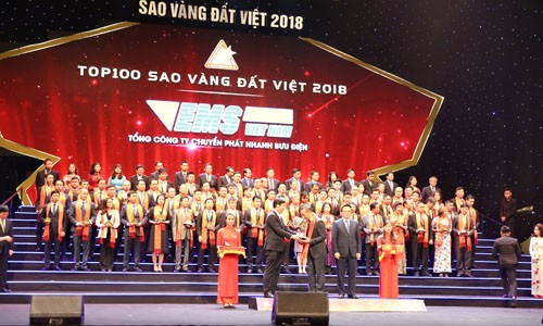 EMS VN lọt 'Top 100 Sao Vàng Đất Việt 2018' EMS VN lọt 'Top 100 Sao Vàng Đất Việt 2018'