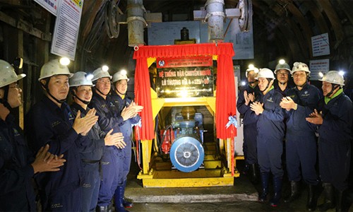 Than Nam Mẫu: Thêm một công trình cải thiện điều kiện làm việc cho thợ Than Nam Mẫu: Thêm một công trình cải thiện điều kiện làm việc cho thợ