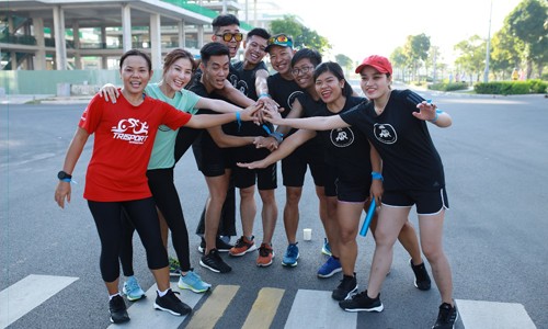 Adidas Runners Saigon Trải nghiệm giày chạy bộ ứng dụng công nghệ NASA Diễm My, Phạm Anh cùng đồng đội quyết tâm về đích đầu tiên