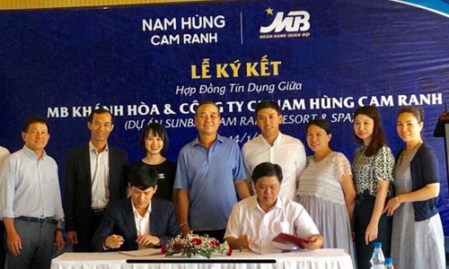 Ngân hàng Quân đội cấp vốn tín dụng 900 tỉ đồng cho khu nghỉ dưỡng 5* Ngân hàng Quân đội cấp vốn tín dụng 900 tỉ đồng cho khu nghỉ dưỡng 5*