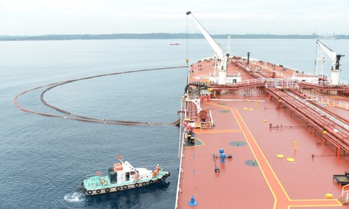 Giá dầu giảm và chuyện “vượt bão” của Lọc hóa dầu Bình Sơn Ngày 4/1/2019, BSR nhập thành công chuyến dầu thô thứ 800
