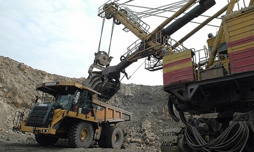 Sẽ miễn thu tiền cấp quyền khai thác khoáng sản? Sẽ miễn thu tiền cấp quyền khai thác khoáng sản?
