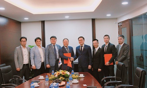 An Phát Holdings chính thức trở thành nhà cung cấp của Samsung An Phát Holdings chính thức trở thành nhà cung cấp của Samsung