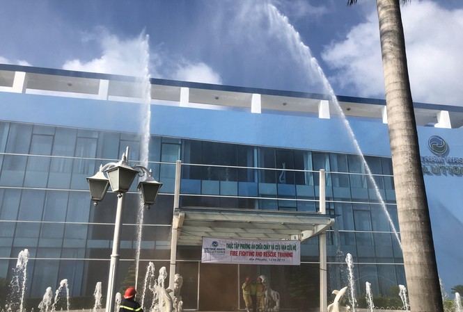 Diễn tập PCCC và cứu hộ cứu nạn tại VWS Diễn tập PCCC và cứu hộ cứu nạn tại VWS