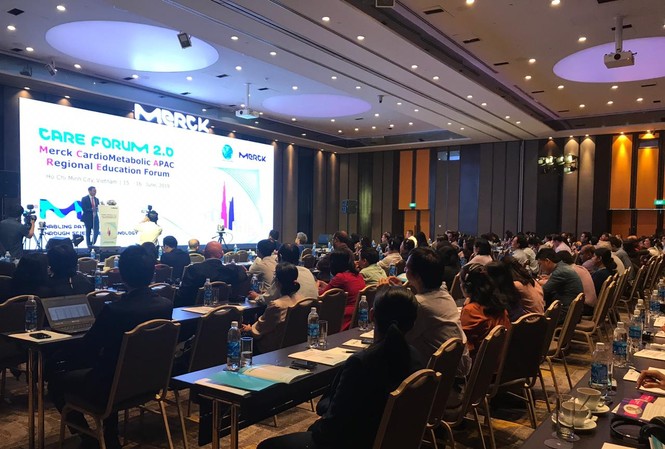Nâng cao nhận thức cho cộng đồng để ngăn ngừa tái diễn của bệnh tuyến giáp M-Care2.0 - toàn cảnh hội thảo