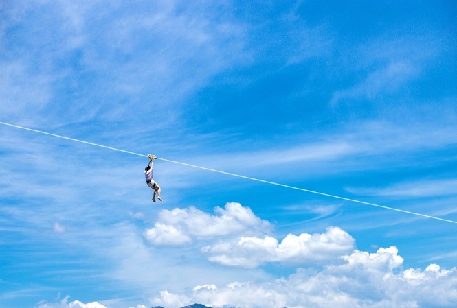 5 lý do không thể bỏ qua đường trượt Zipline dài nhất Việt Nam 5 lý do không thể bỏ qua đường trượt Zipline dài nhất Việt Nam