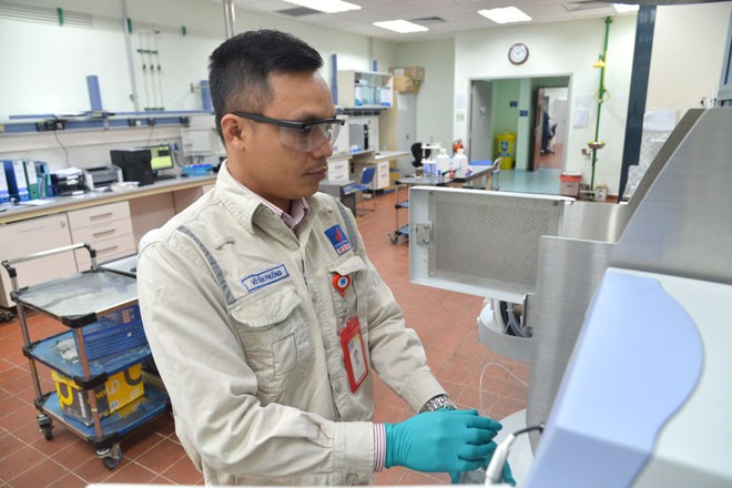 NMLD Dung Quất: Giải pháp kỹ thuật mới làm lợi 1 tỷ đồng/năm NMLD Dung Quất: Giải pháp kỹ thuật mới làm lợi 1 tỷ đồng/năm