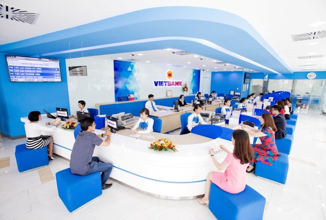 'Core banking-nền tảng để Vietbank phát triển sự kết nối và vận hành thông minh' 'Core banking-nền tảng để Vietbank phát triển sự kết nối và vận hành thông minh'