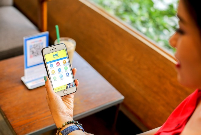 ‘Lướt IVB Mobile Banking – Rinh ngàn ưu đãi’ ‘Lướt IVB Mobile Banking – Rinh ngàn ưu đãi’