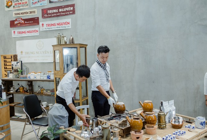 Nghệ thuật thưởng lãm cà phê của 3 nền văn minh Nghệ thuật thưởng lãm cà phê của 3 nền văn minh